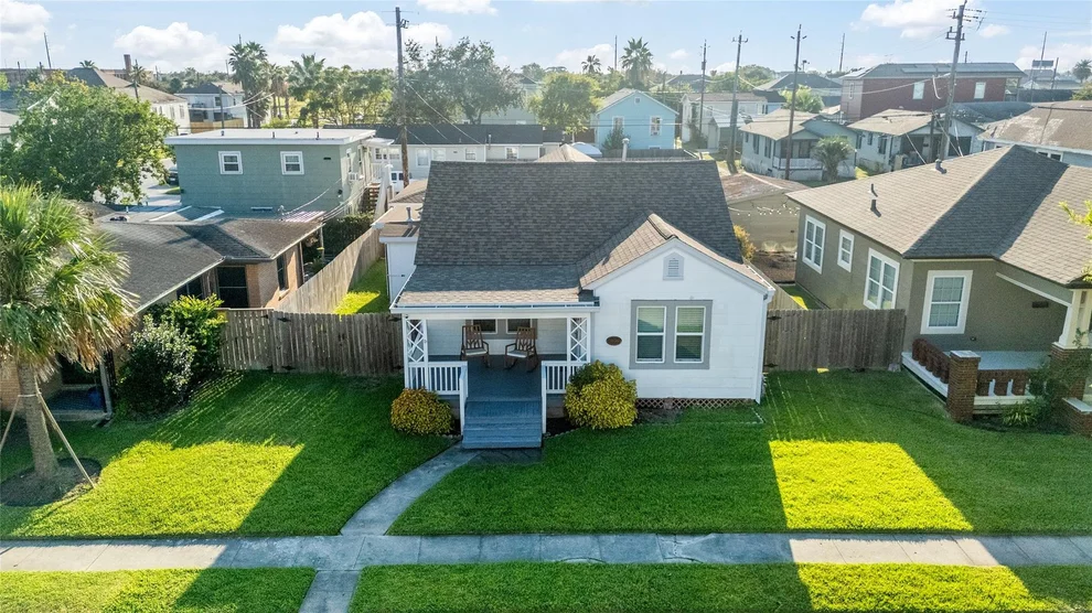 Unit for sale at 1309 Milam Drive, Galveston, TX 77551