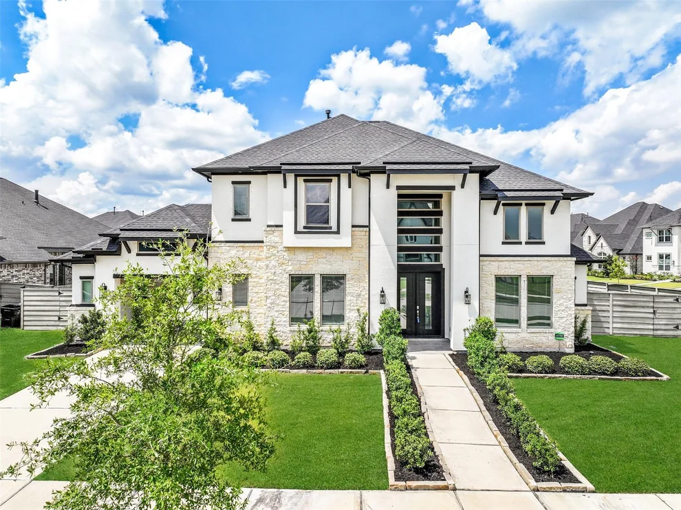 Unit for sale at 4902 Grapevine Lane, Manvel, TX 77578