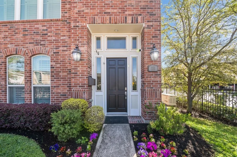 Unit for sale at 3915 Mcduffie Street, Houston, TX 77098