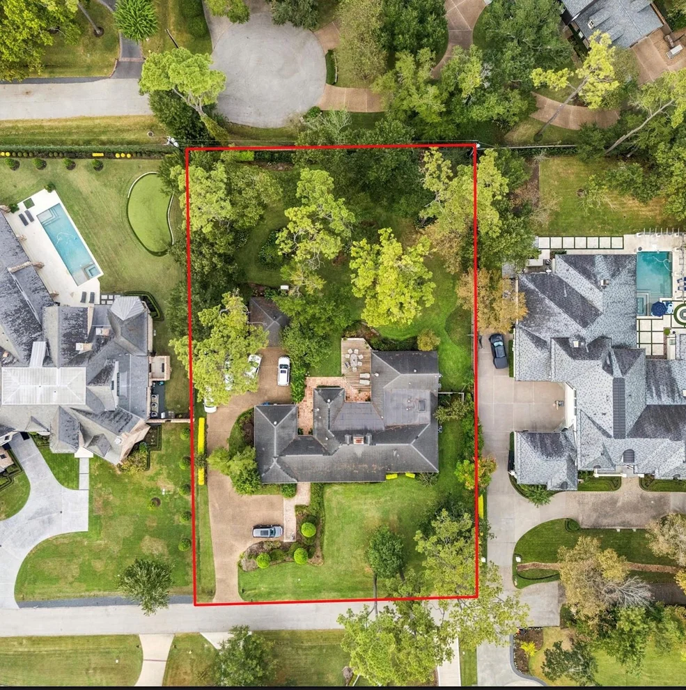 Unit for sale at 11310 Iris Lee Lane, Piney Point Village, TX 77024