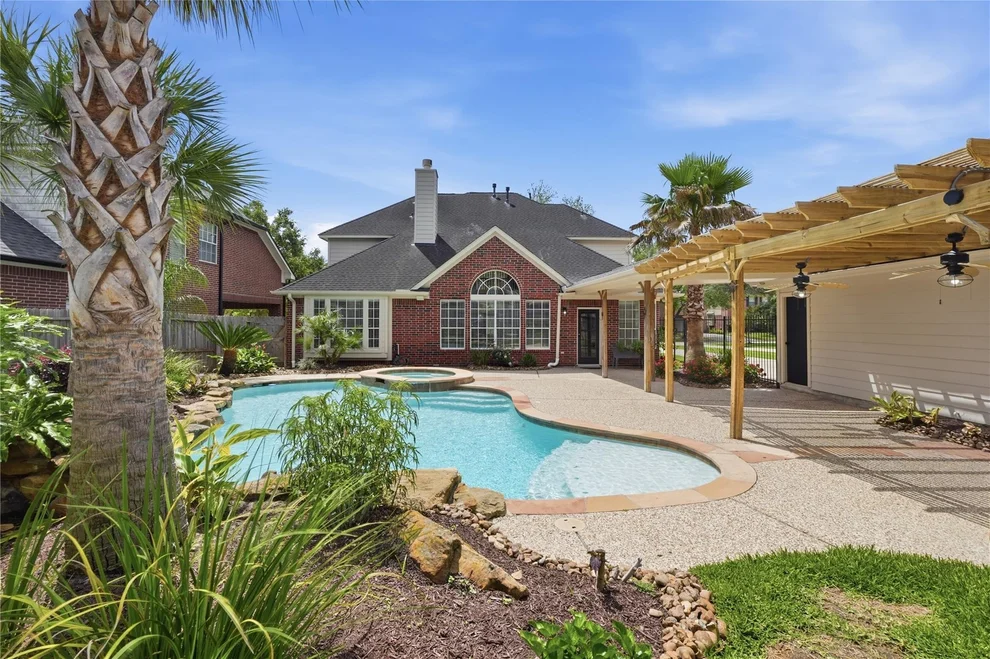 Unit for sale at 4415 Towering Oak Court, Houston, TX 77059