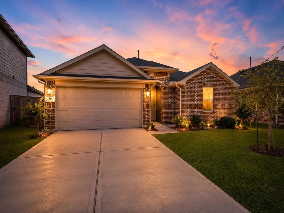 Unit for sale at 314 Dyers Pointe Drive, Crosby, TX 77532
