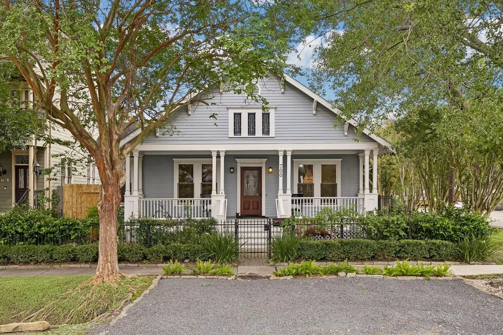 Unit for sale at 700 E 9th Street, Houston, TX 77007