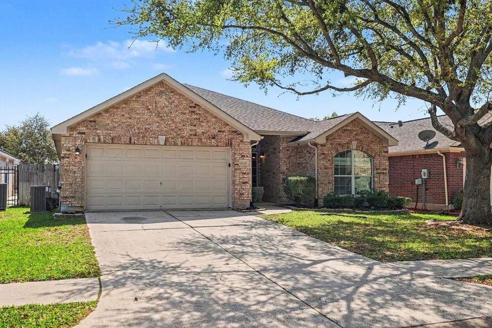 Unit for sale at 3223 Stoneydale Lane, Spring, TX 77388