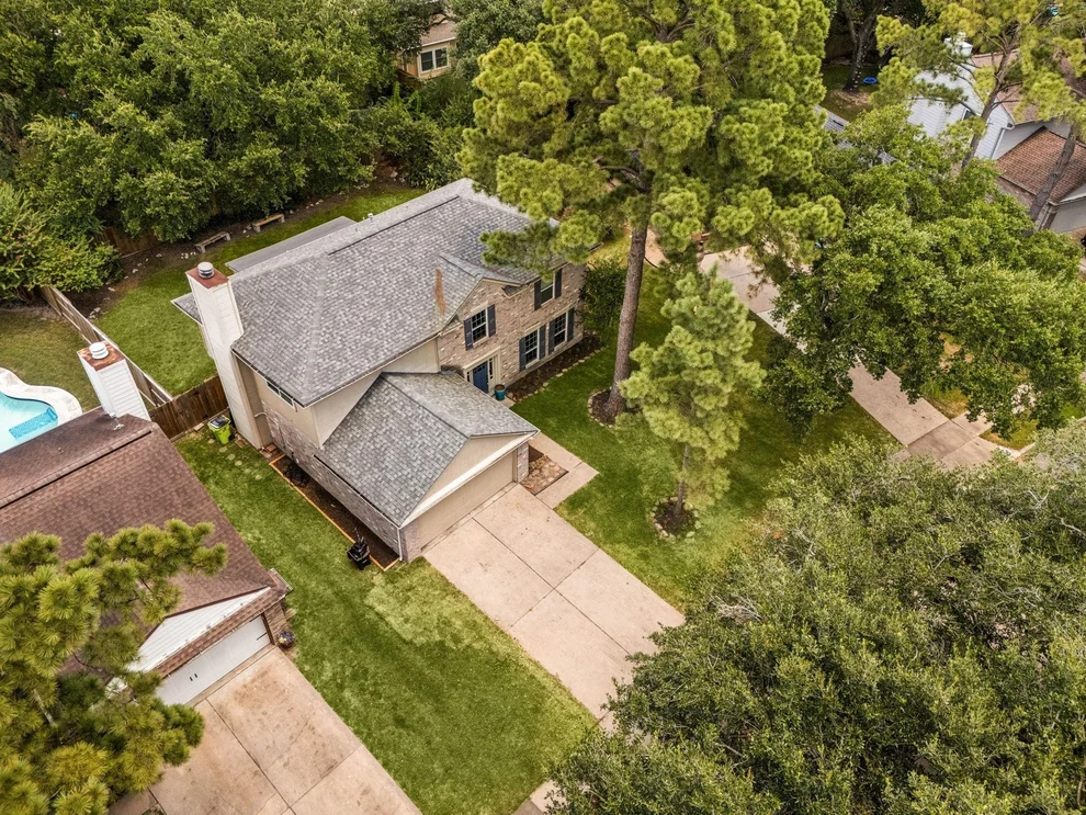 Unit for sale at 8322 Hot Springs Drive, Houston, TX 77095