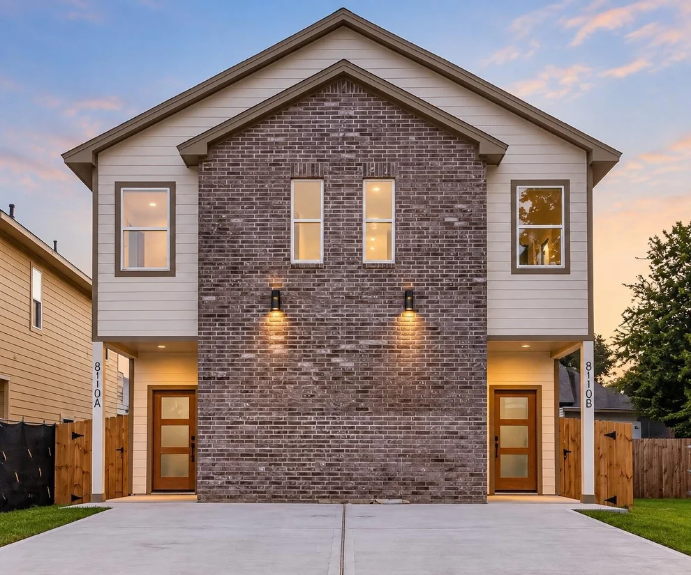 Unit for sale at 8110 Carver Road, Houston, TX 77088