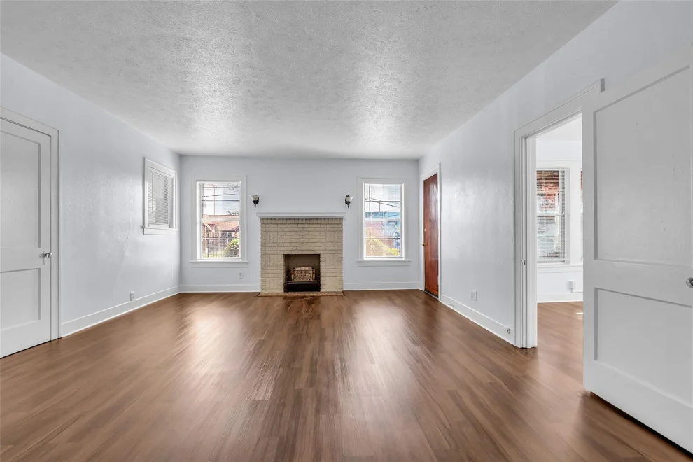 Unit for sale at 1826 Rosedale Street, Houston, TX 77004
