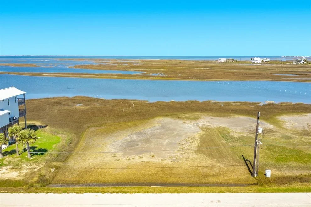 Unit for sale at 3707 Mitote Drive, Galveston, TX 77554