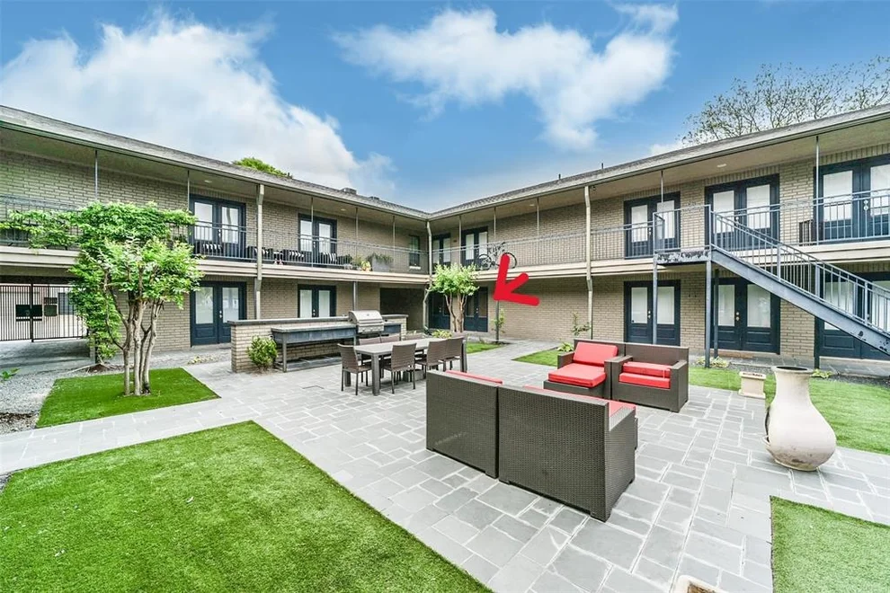 Unit for sale at 1410 Hyde Park Boulevard, Houston, TX 77006