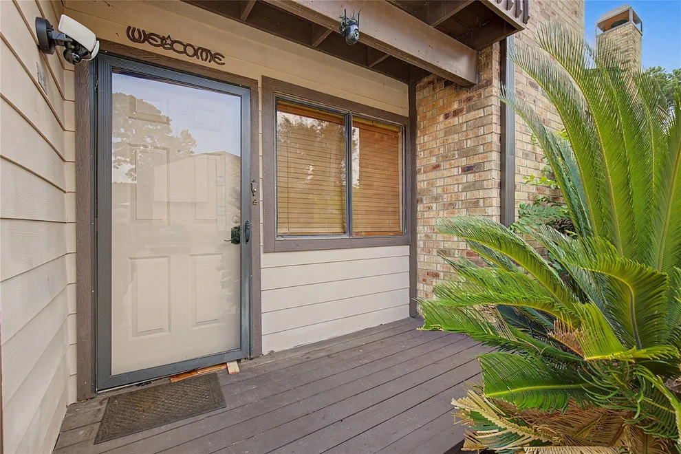 Unit for sale at 2521 Crosstimbers Street, Huntsville, TX 77320