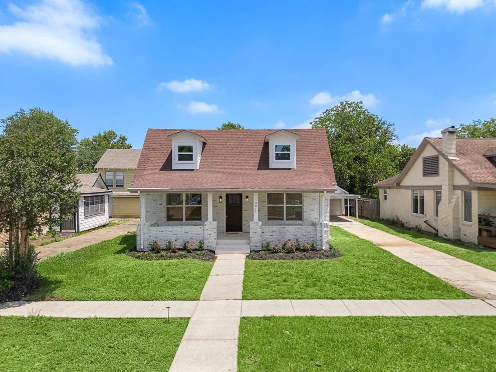 Unit for sale at 2811 Barbee Street, Houston, TX 77004