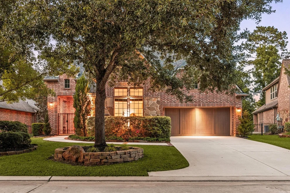 Unit for sale at 195 Oarwood Place, The Woodlands, TX 77389