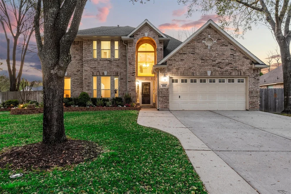 Unit for sale at 19703 Holly Walk, Spring, TX 77388