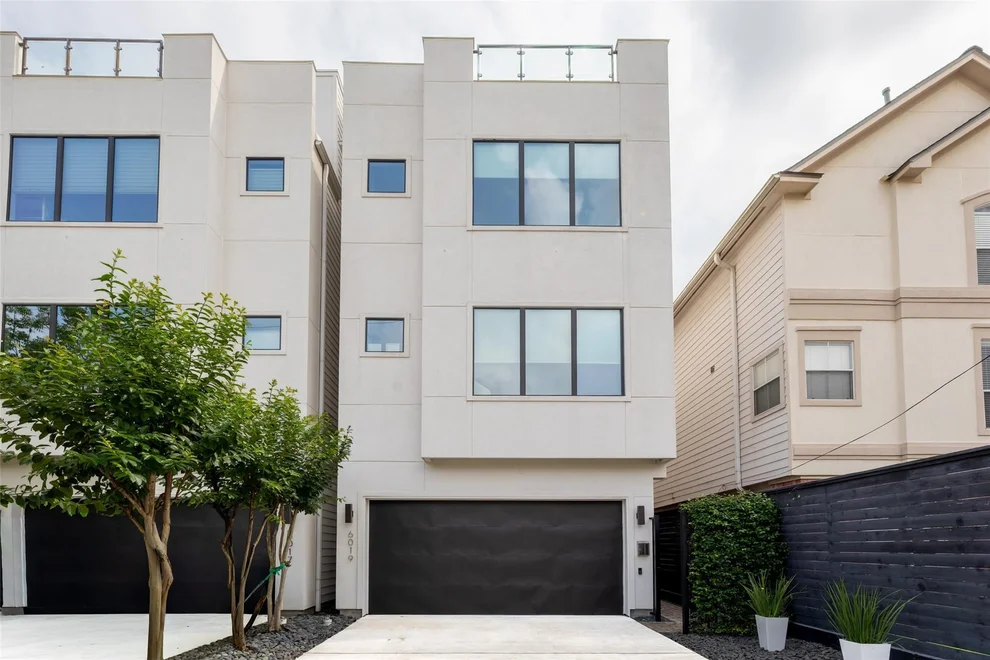 Unit for sale at 6019 Truro Street, Houston, TX 77007