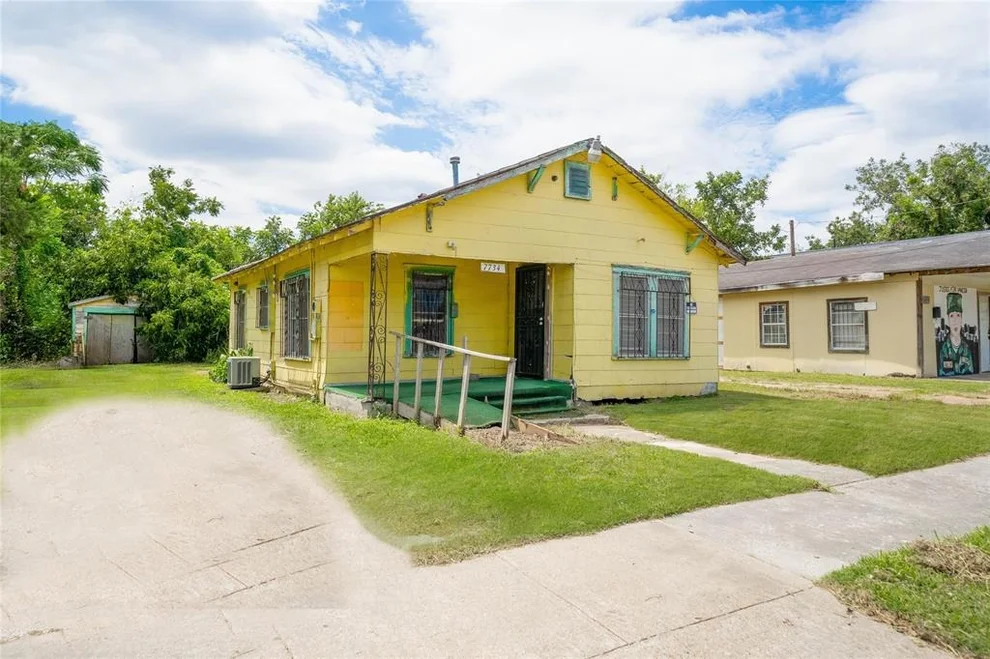 Unit for sale at 7734 Canal Street, Houston, TX 77012