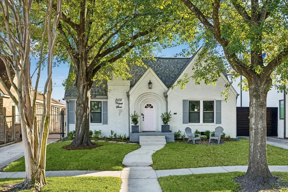 Unit for sale at 2109 Colquitt Street, Houston, TX 77098
