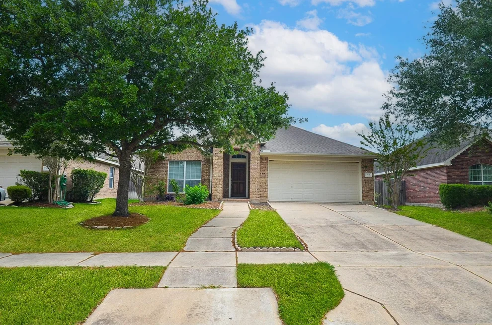 Unit for sale at 7038 Cornflower Ln, Katy, TX 77494