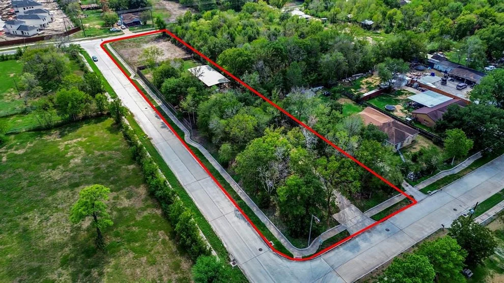 Unit for sale at 4922 Glengarry Road, Houston, TX 77078