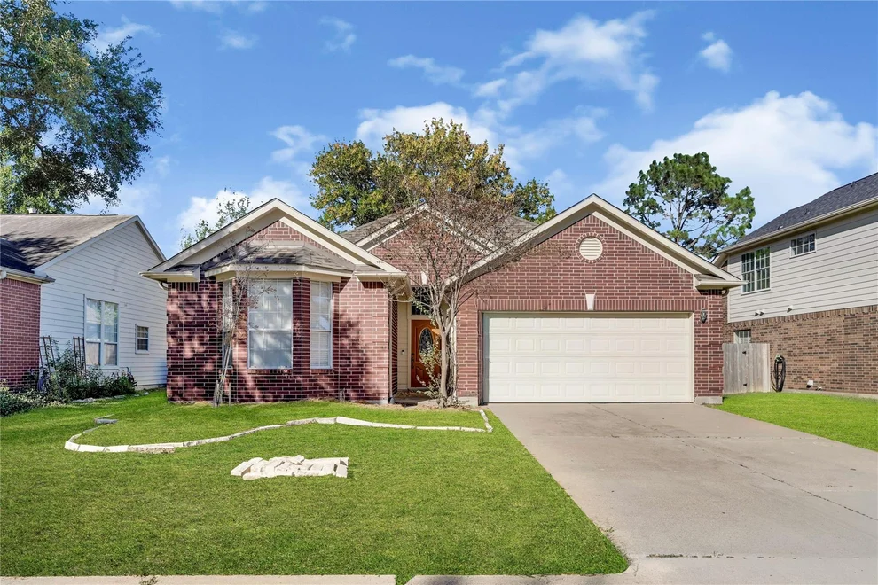 Unit for sale at 14902 Carolina Falls Lane, Cypress, TX 77433