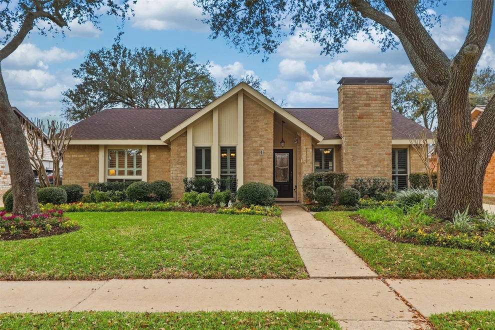Unit for sale at 21119 Park Bend Drive, Katy, TX 77450