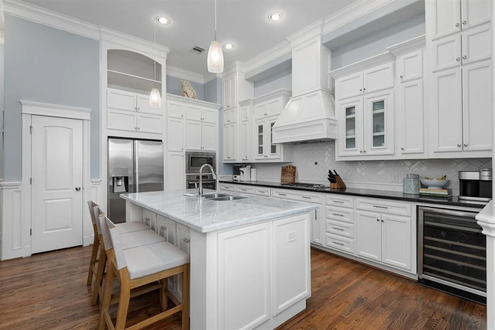 Unit for sale at 1429 W 25th Street, Houston, TX 77008