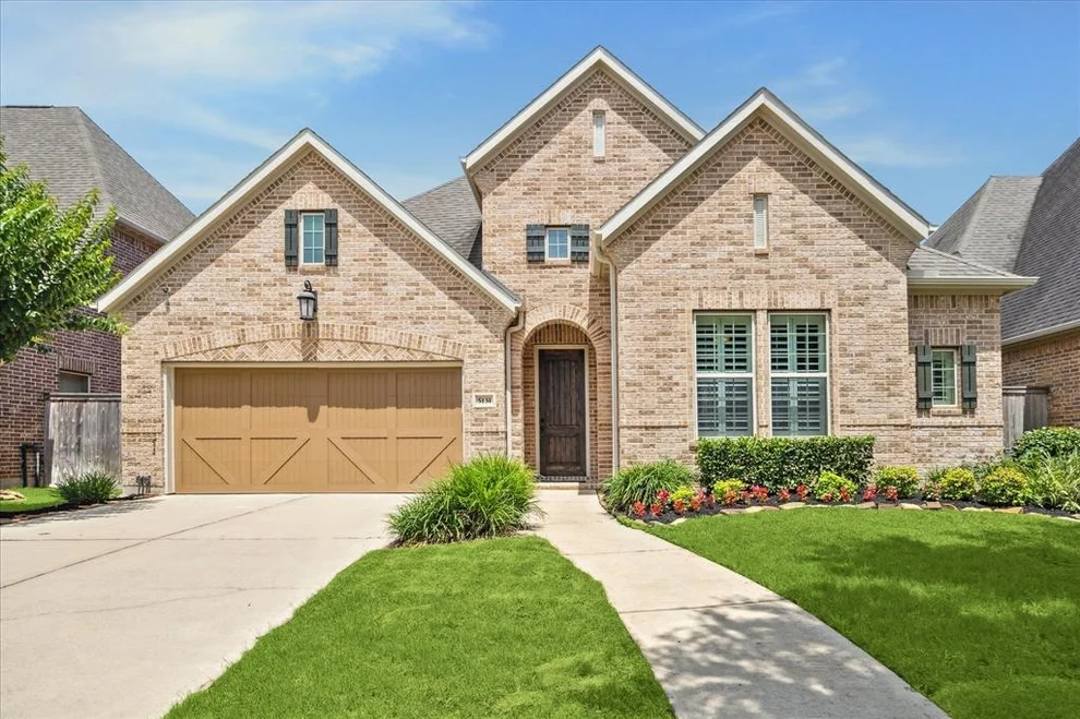 Unit for sale at 5131 Anthony Springs Lane, Sugar Land, TX 77479