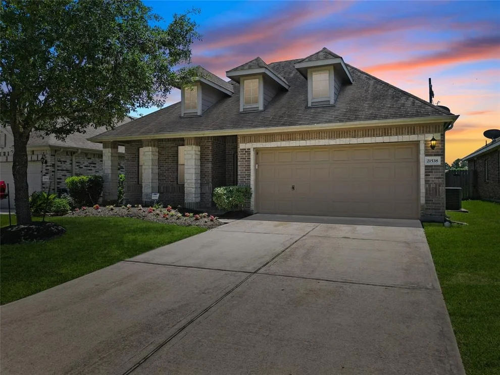 Unit for sale at 21538 Rose Mill Drive, Kingwood, TX 77339