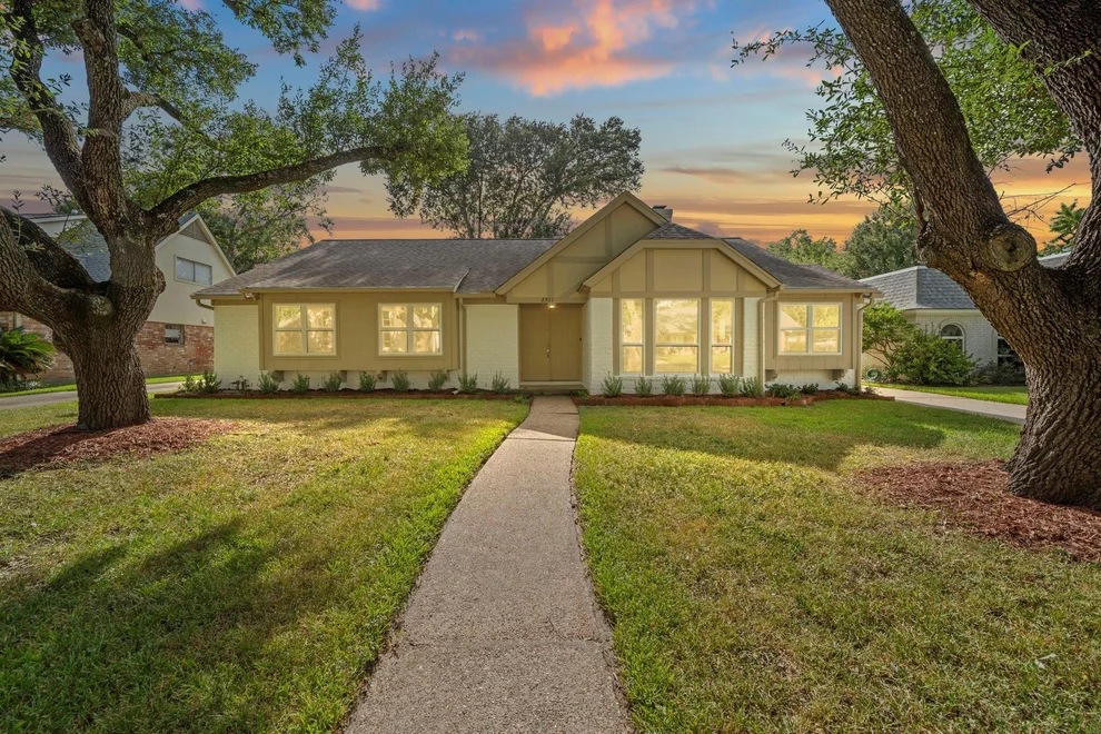 Unit for sale at 2931 Kevin Lane, Houston, TX 77043