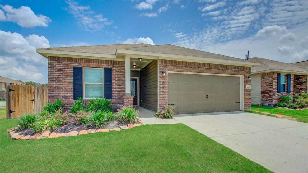 Unit for sale at 3513 Korina Way, Conroe, TX 77306