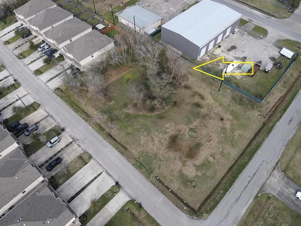 Unit for sale at 0 N 1st Street, La Porte, TX 77571