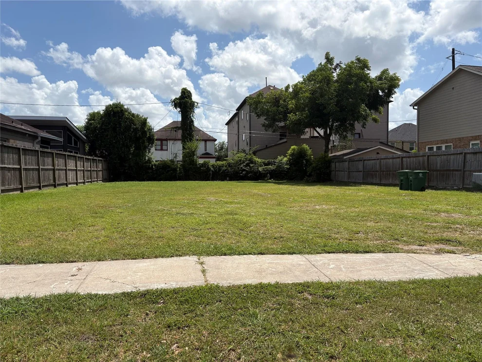 Unit for sale at 2808 Ruth Street, Houston, TX 77004