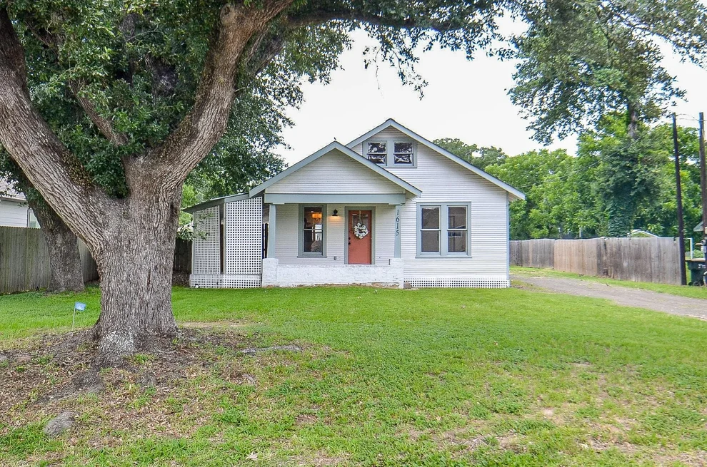 Unit for sale at 1615 Eagle Lake Road, Sealy, TX 77474