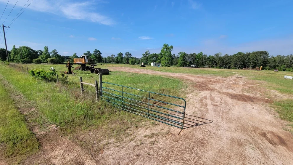 Unit for sale at 2790 Fm 3081 Road, Willis, TX 77378