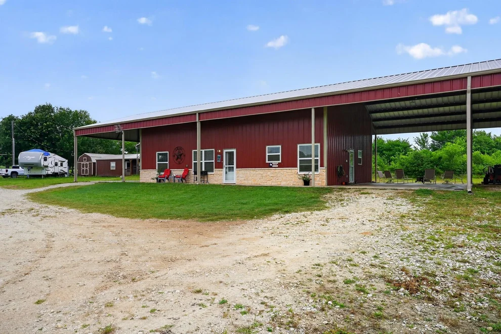 Unit for sale at 7821 County Road 460, Normangee, TX 77871