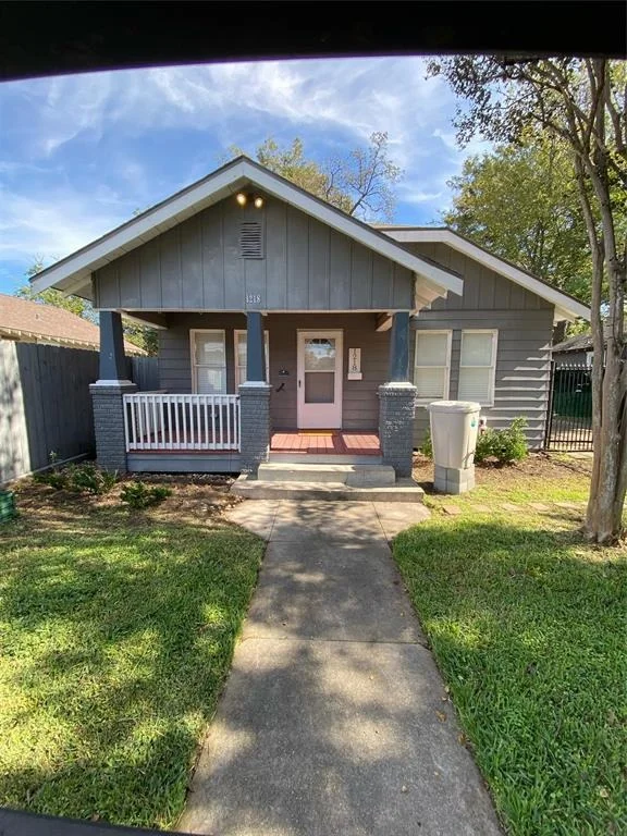 Unit for sale at 1218 Studewood Street, Houston, TX 77008