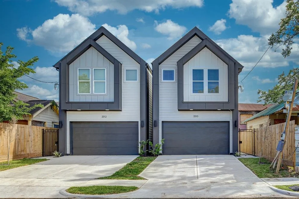Unit for sale at 3310 Bremond Street, Houston, TX 77004