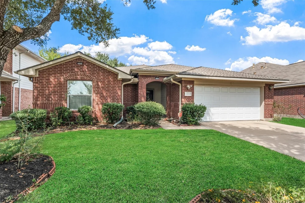 Unit for sale at 15015 Mills Park Lane Lane, Cypress, TX 77429