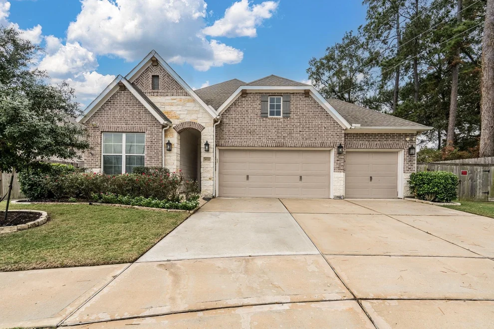 Unit for sale at 9511 Aliaga Terrace Court, Tomball, TX 77375