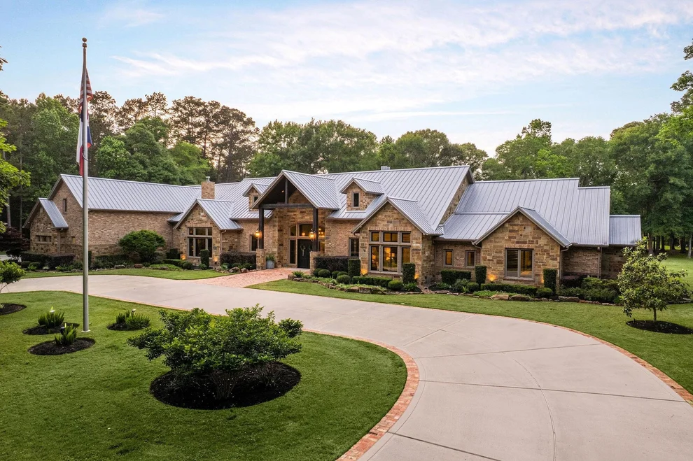 Unit for sale at 24009 Pack Saddle Trail, New Caney, TX 77357