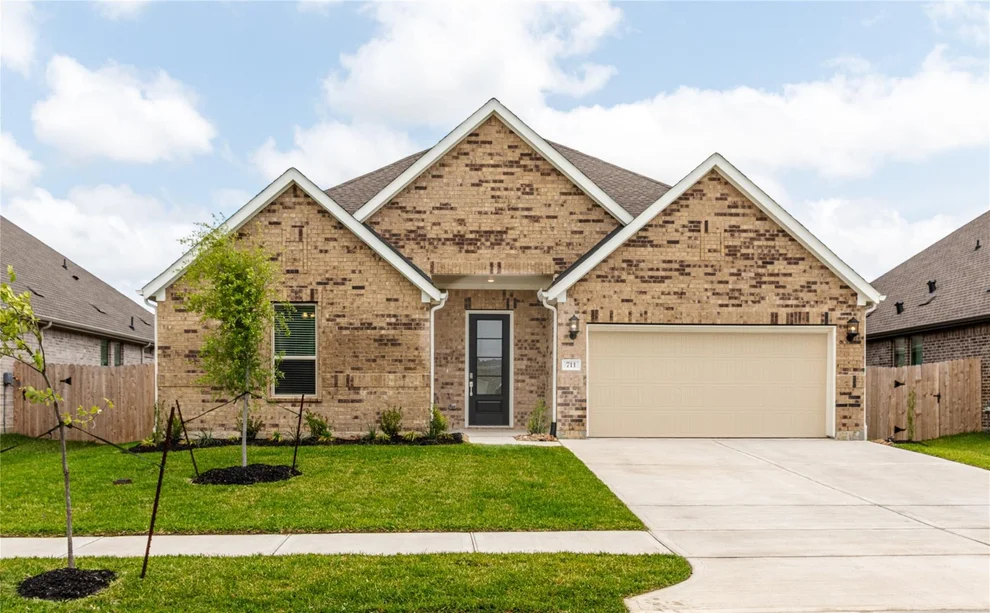 Unit for sale at 711 Hooks Trail Lane, League City, TX 77573