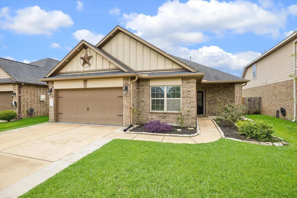 Unit for sale at 9518 Rich Mountain Drive, Richmond, TX 77469