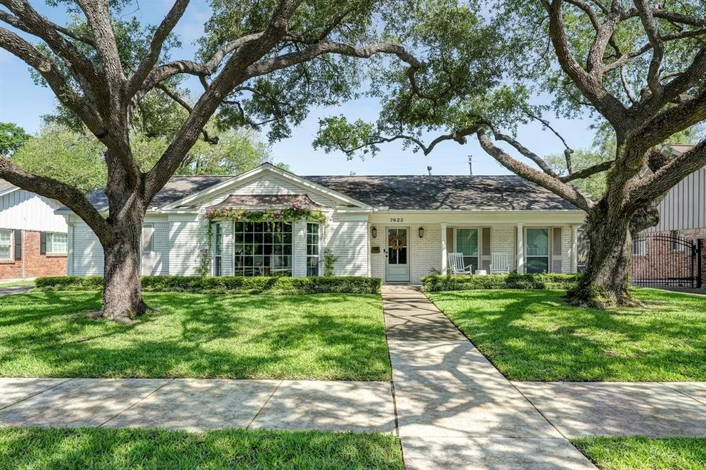 Unit for sale at 7622 Fairdale Lane, Houston, TX 77063