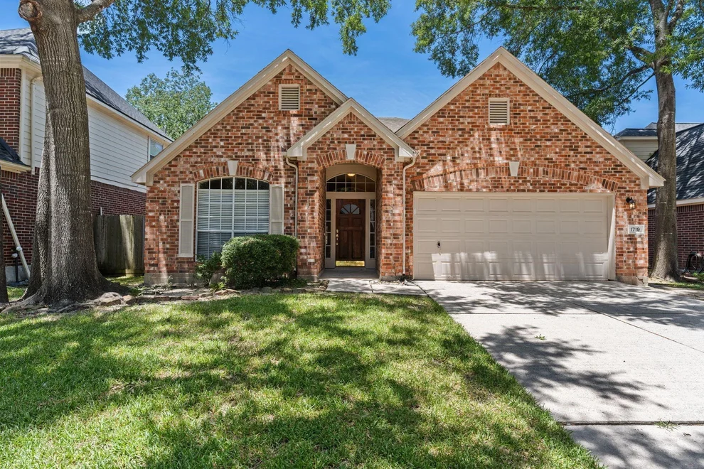 Unit for sale at 1719 Sandy Trail Court, Houston, TX 77339