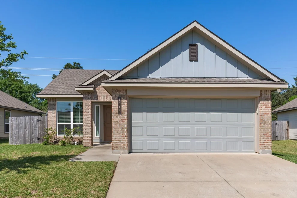 Unit for sale at 1059 Bending Trail Drive, Tomball, TX 77375