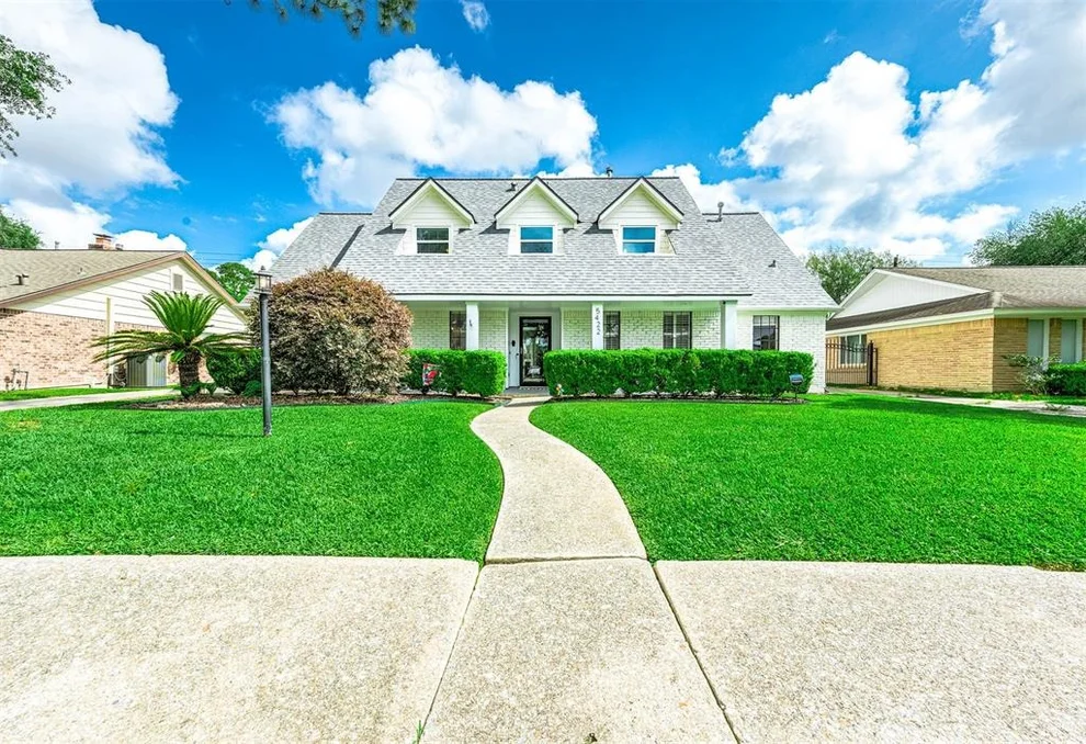 Unit for sale at 5422 Ariel Street, Houston, TX 77096