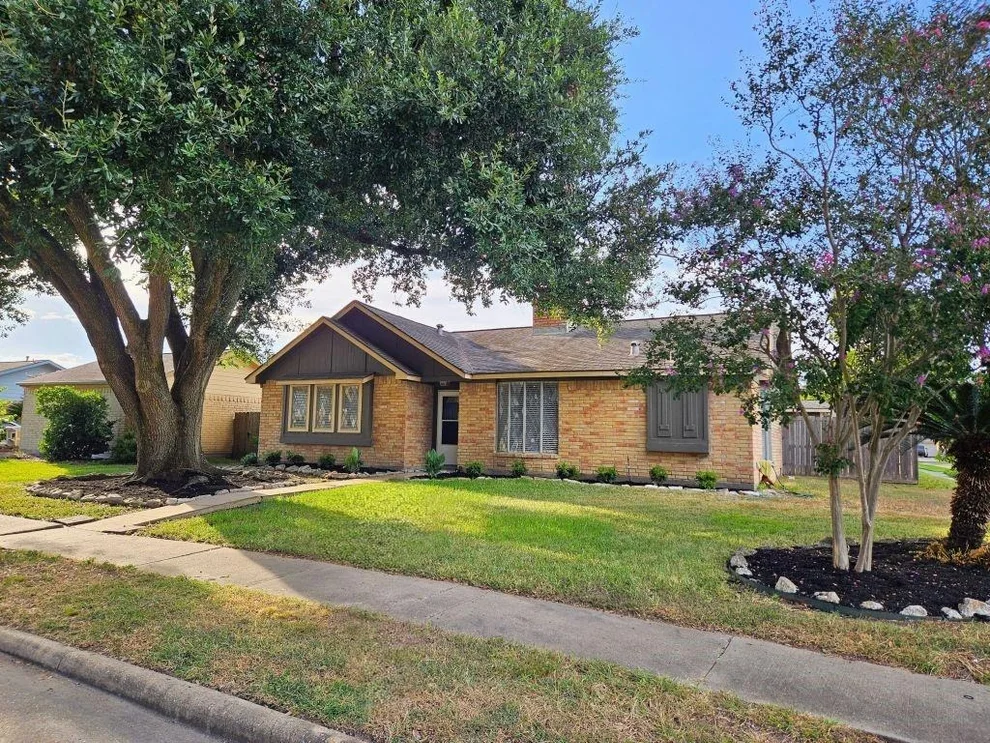 Unit for sale at 21302 Park Mount Drive, Katy, TX 77450
