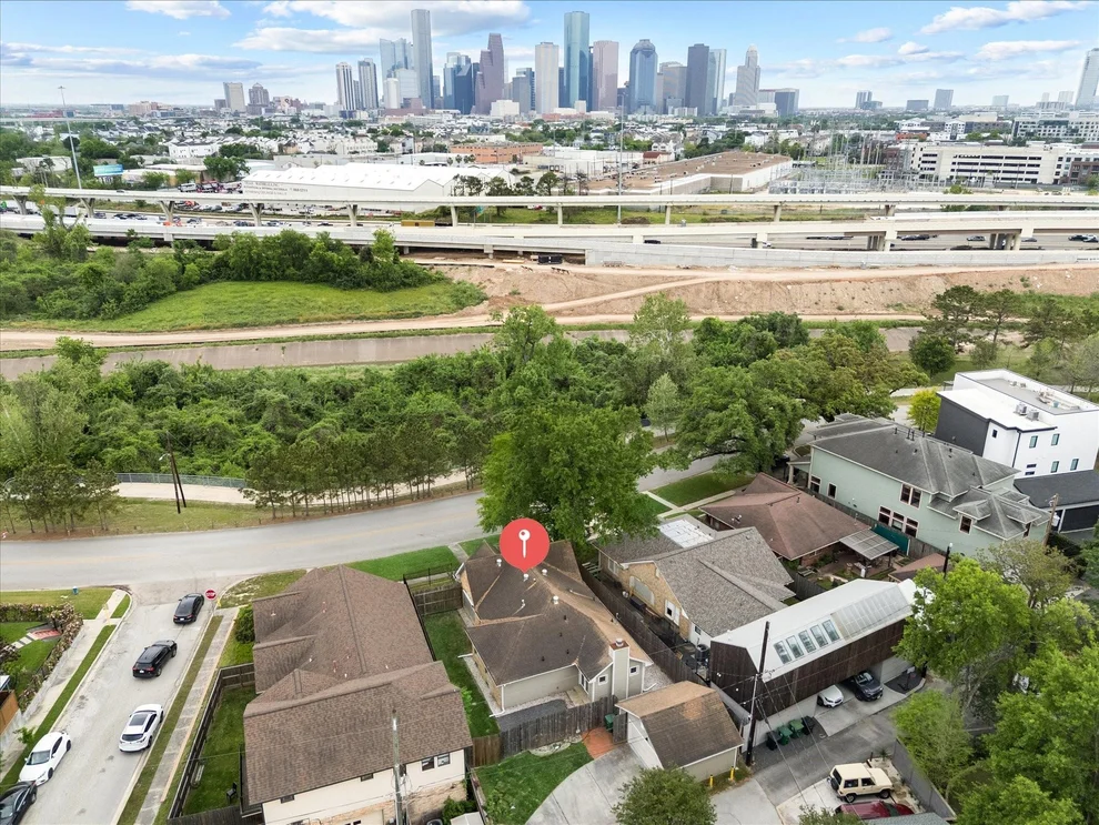 Unit for sale at 2108 White Oak Drive, Houston, TX 77009