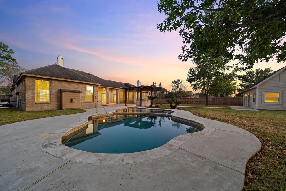 Unit for sale at 14415 Spring Mountain Drive, Tomball, TX 77377