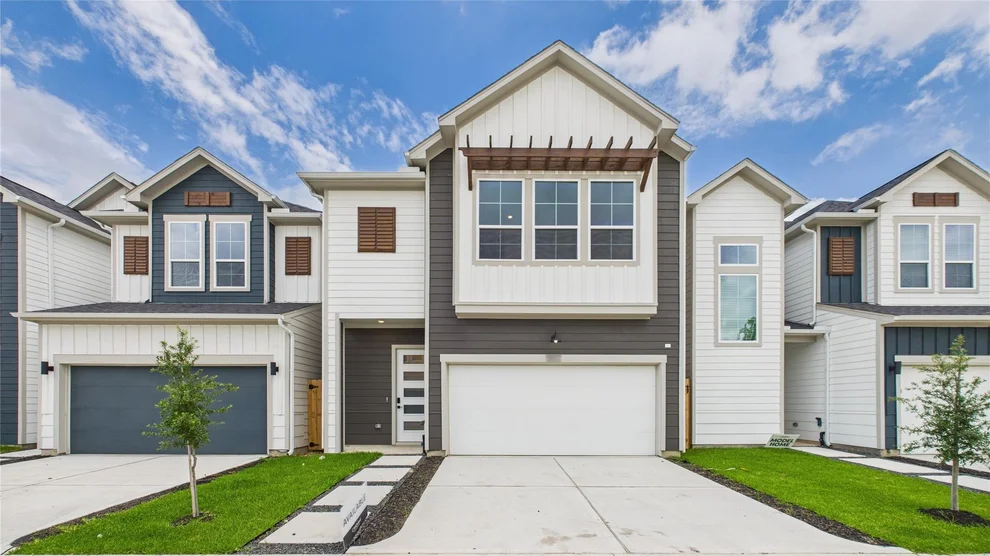 Unit for sale at 5812 Highland Sky Lane, Houston, TX 77091