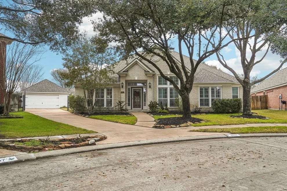 Unit for sale at 8611 Hooks Creek Court, Houston, TX 77095